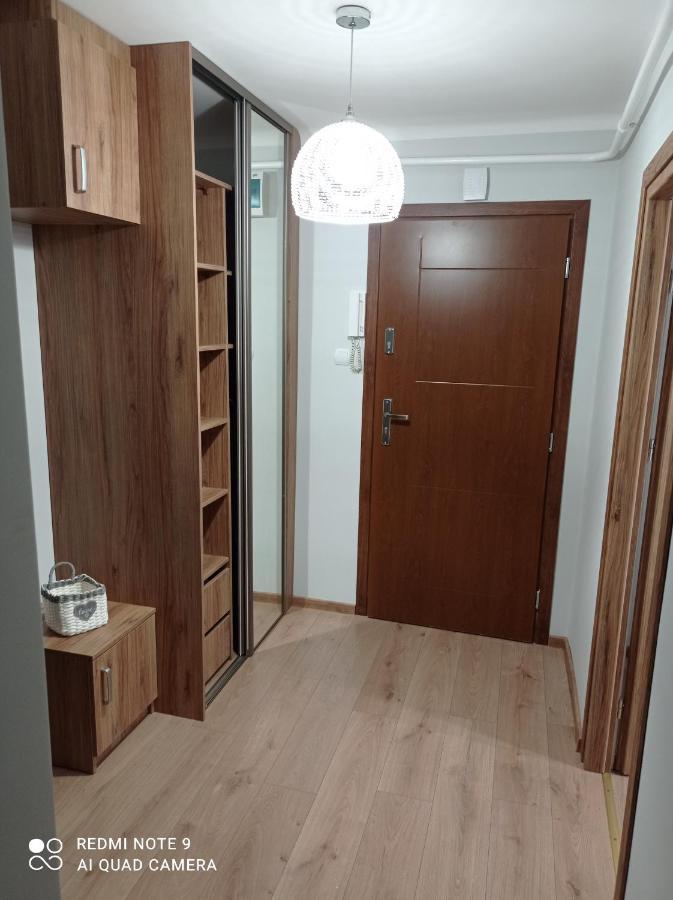 Apartament Na Parterze Stalowa Wola Kültér fotó