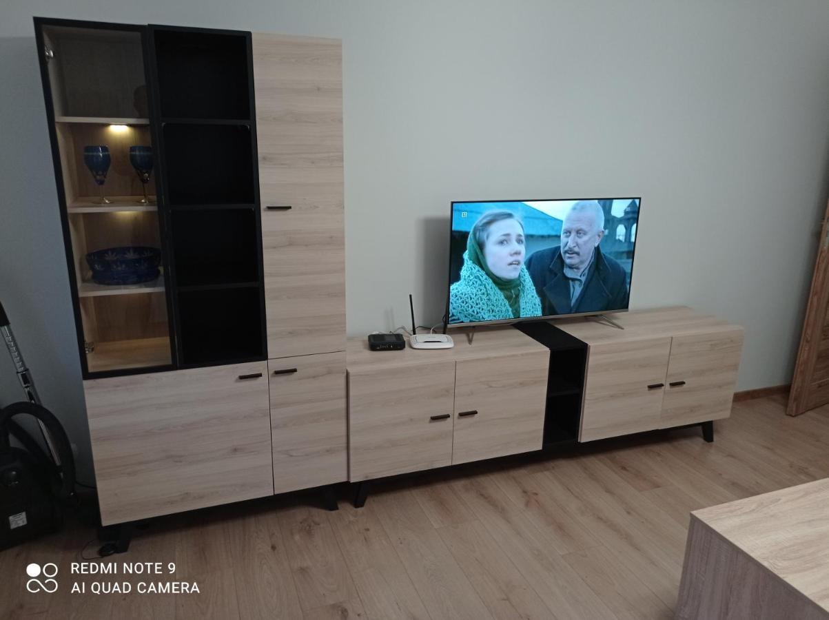 Apartament Na Parterze Stalowa Wola Kültér fotó