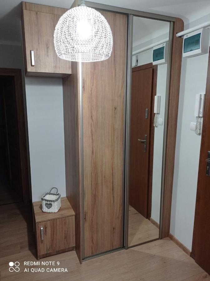 Apartament Na Parterze Stalowa Wola Kültér fotó